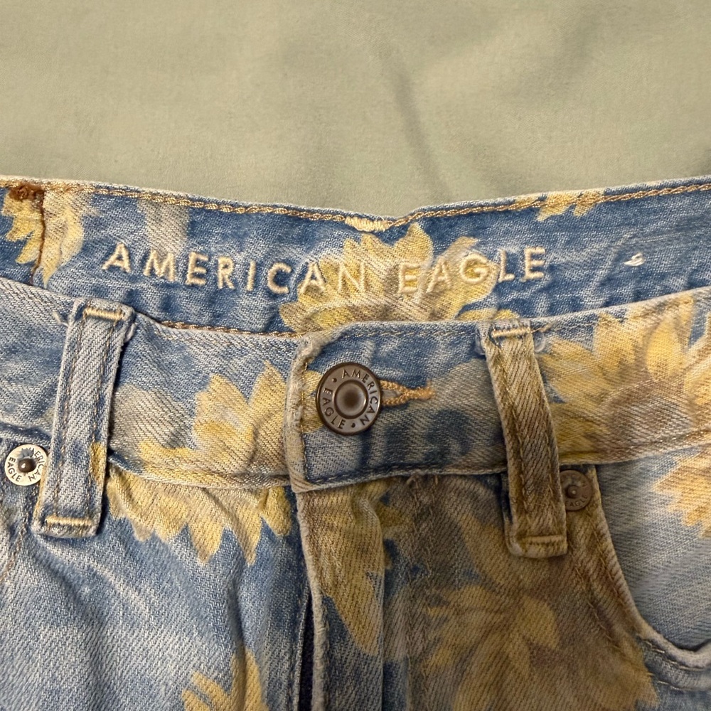 American Eagle Outfitters Sunflower Jean Shorts - Picture 3 of 6
